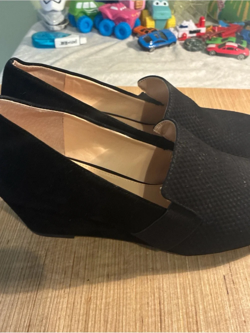 Alex Marie Black wedged Textured Slip-On Flats Sz 8.5